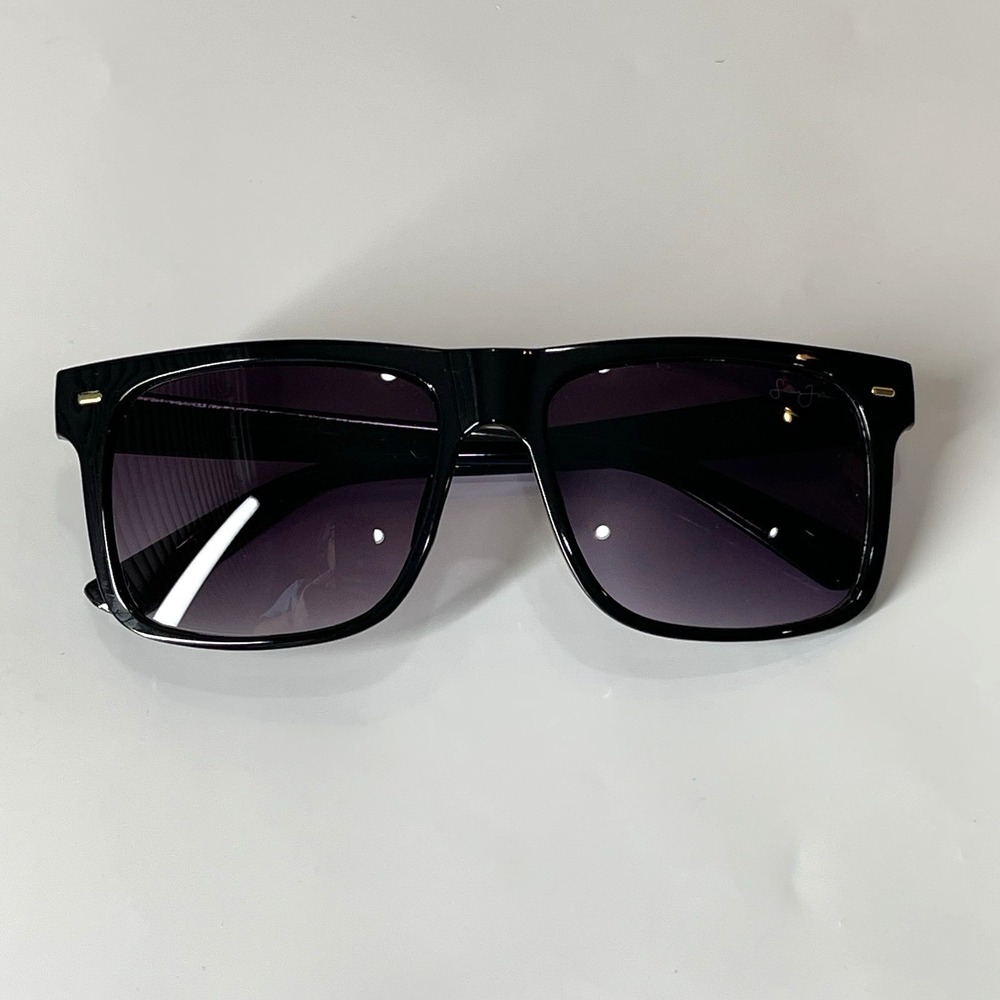 Sean John Men's Unisex Classic Style Black Frame Sunglasses Shades Dark Lenses